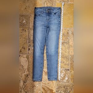 American Eagle Outfitters Women's Light Blue Jeans size 000 short